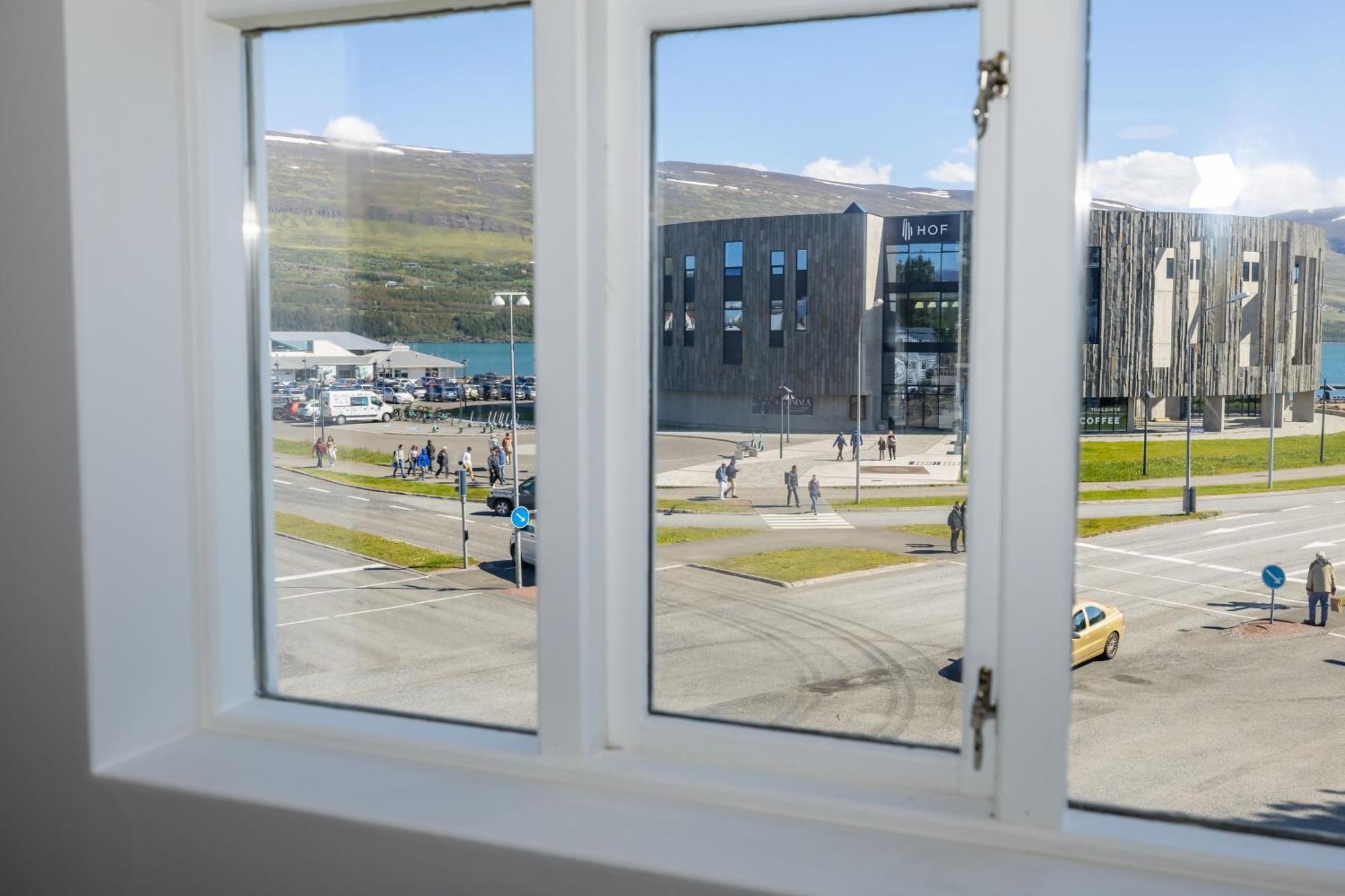 Steinaskjol Apartments Akureyri Ngoại thất bức ảnh