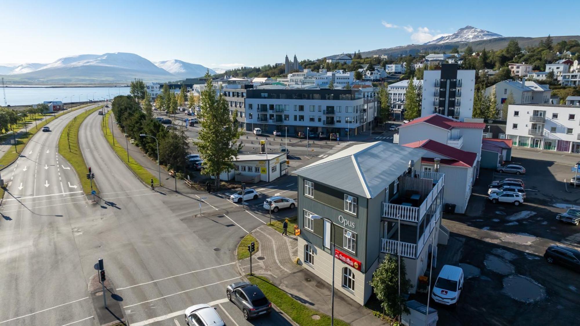 Steinaskjol Apartments Akureyri Ngoại thất bức ảnh